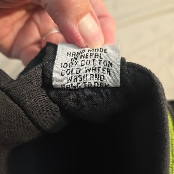 Ganesh Himal Trading Crossbody Flap Bag Cactus Desert BoHo Design Bright Green - Picture 9 of 10